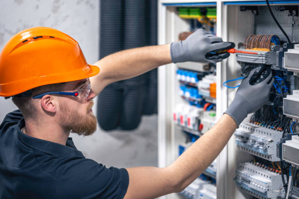 Affordable Emergency Electrician in Carlisle, IA